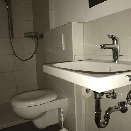 Gaestezimmer Bei Ingrid Тюбинген